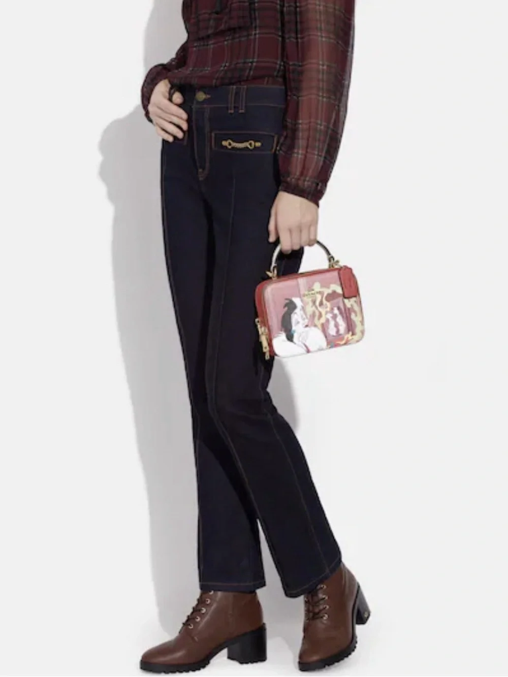 2022 Coach Disney x CoachBox Crossbody Cruella Motif leather Red Apple Multi Bag